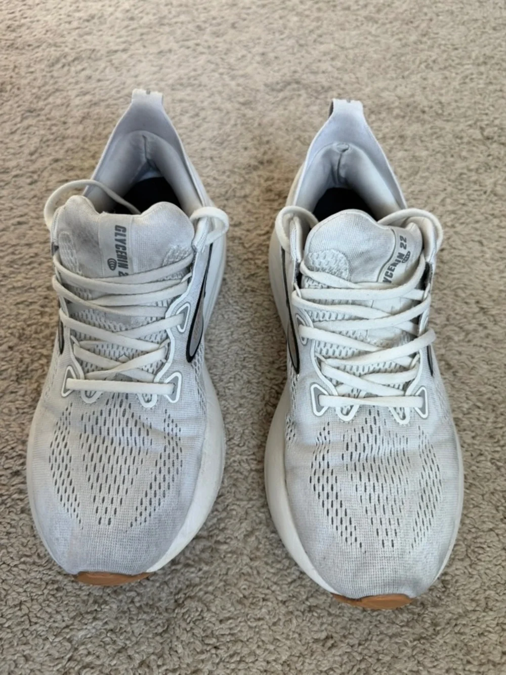 Brooks Glycerin 22 Running Shoes Womens 10 B White Silver Gum 1204341B135